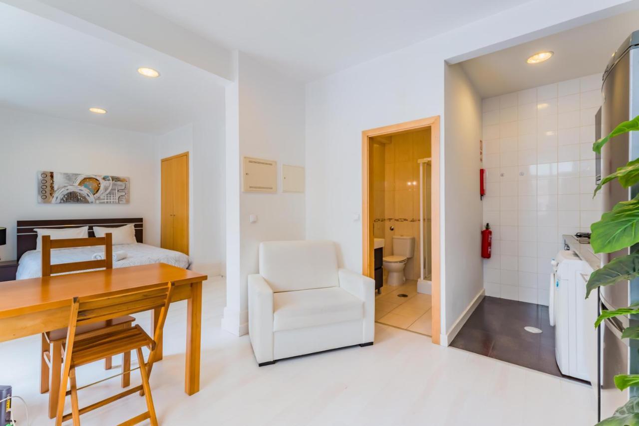 R3 - Coimbra Lovers - Mondego Suite ภายนอก รูปภาพ